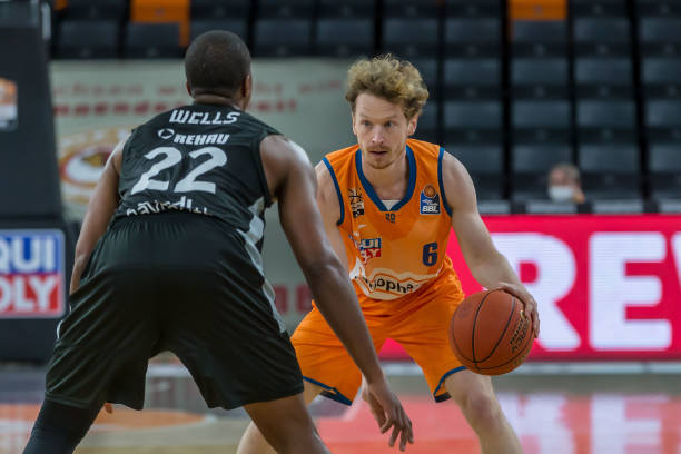 高达41亿 高达41亿