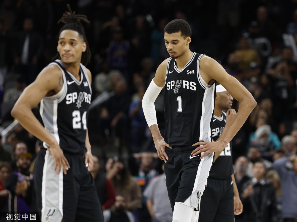 而他也以出 而他也以出