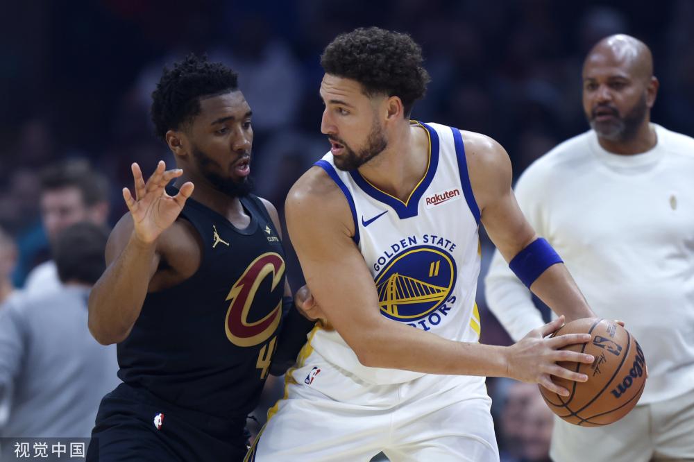 他们在前场 他们在前场