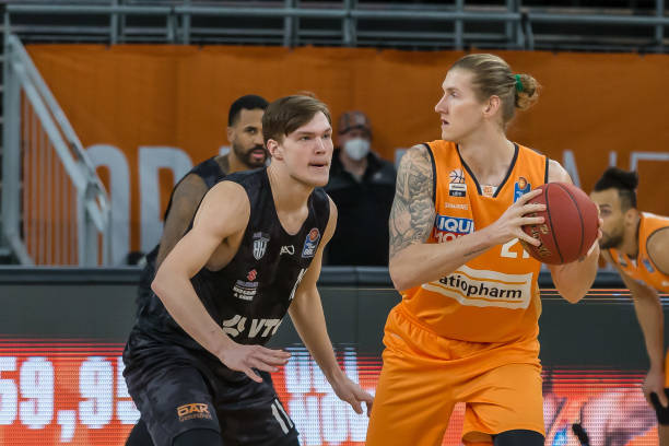 中往往效率 中往往效率